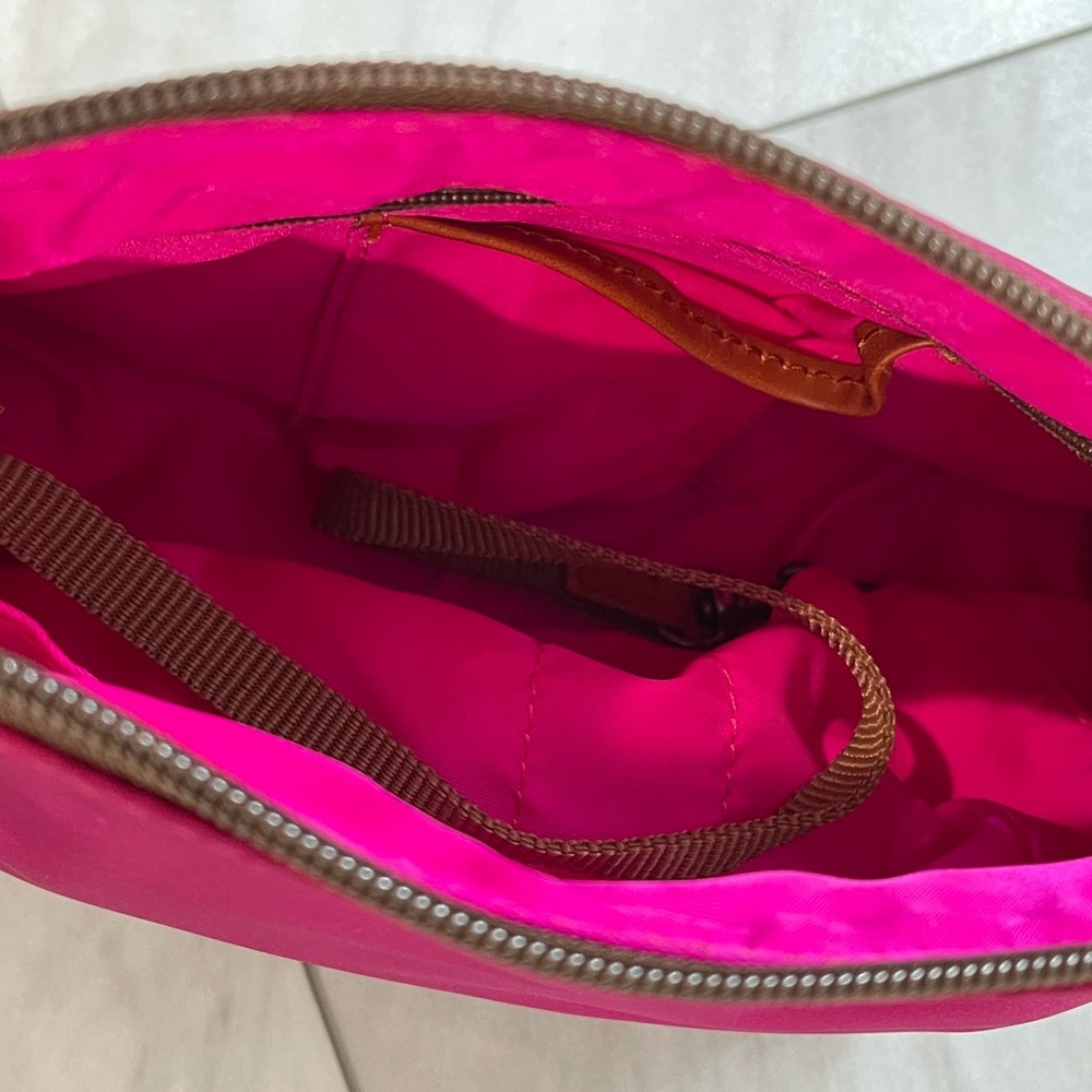 Dooney & Bourke hot pink mini bag - Picture 10 of 11
